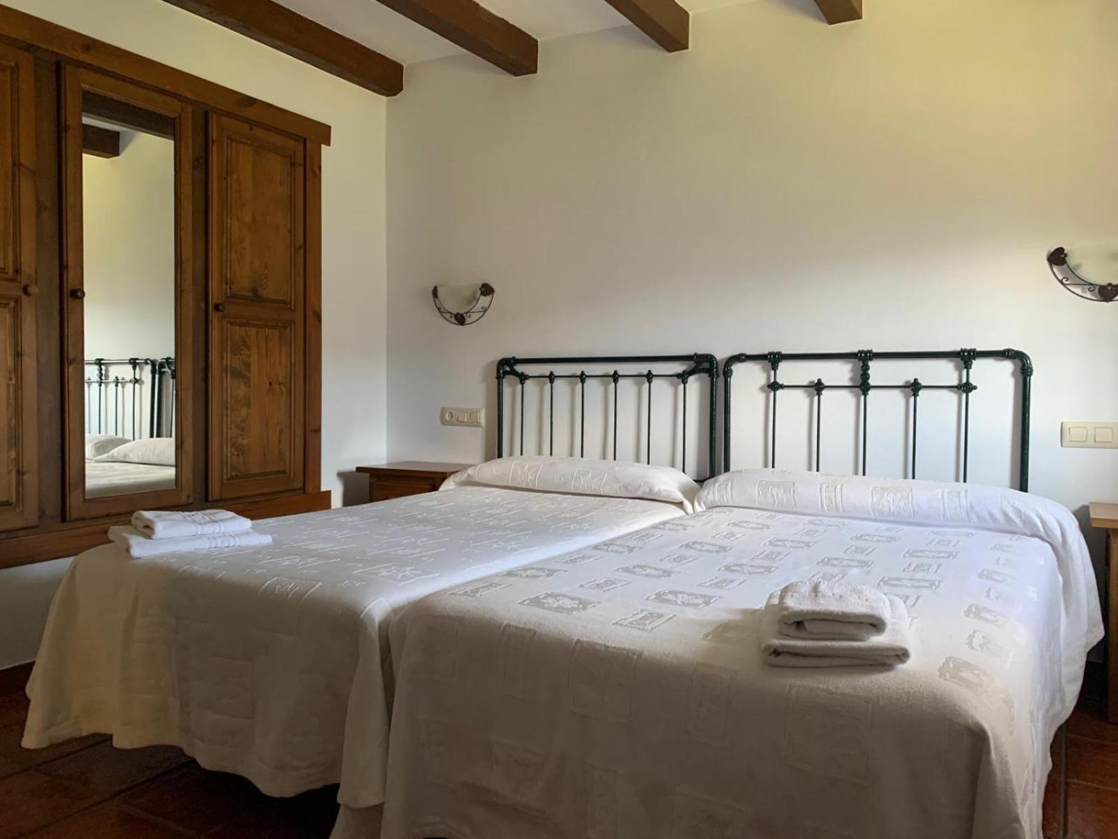 Apartamentos Las Rocas De Brez Esterno foto