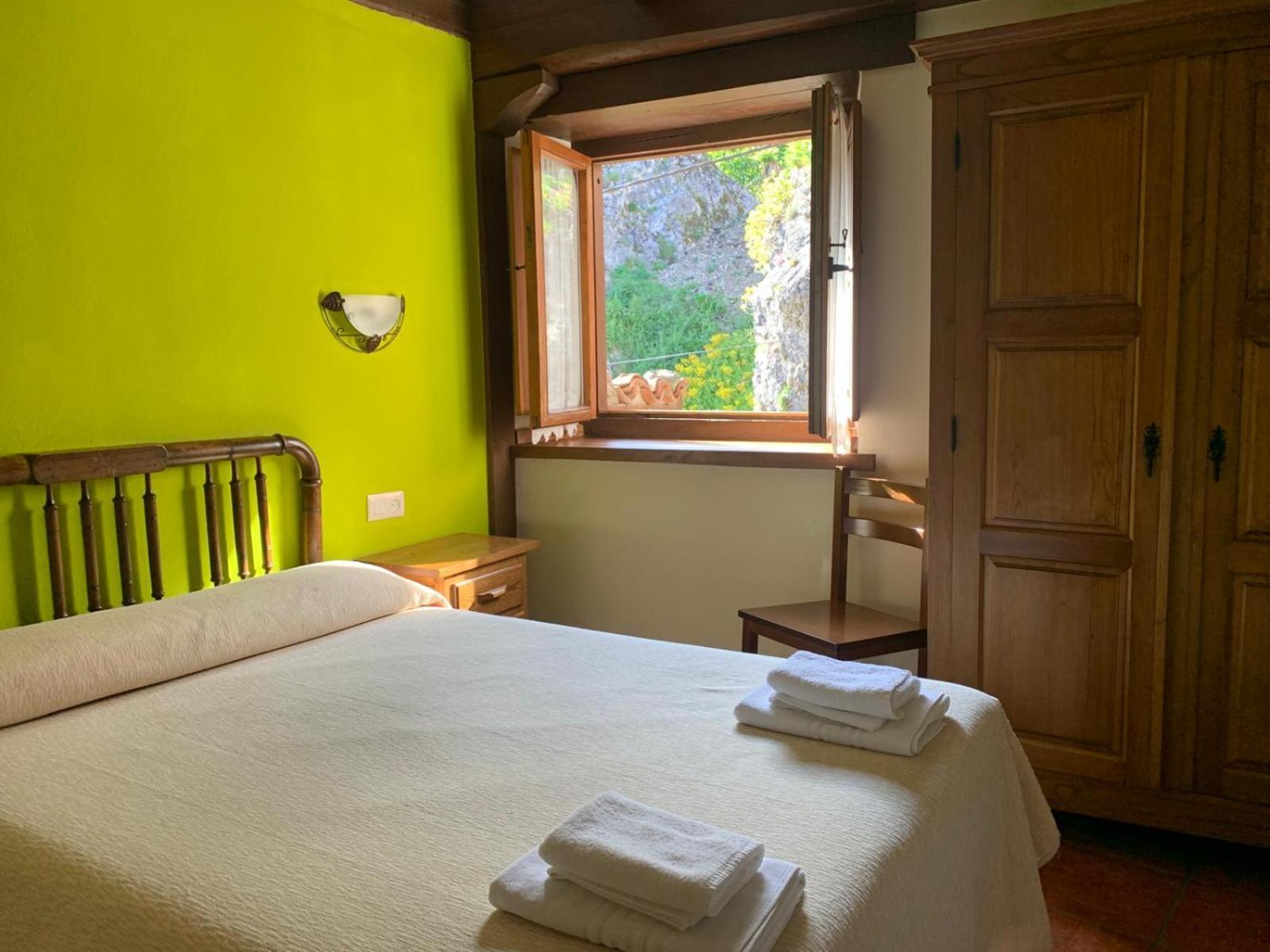 Apartamentos Las Rocas De Brez Esterno foto