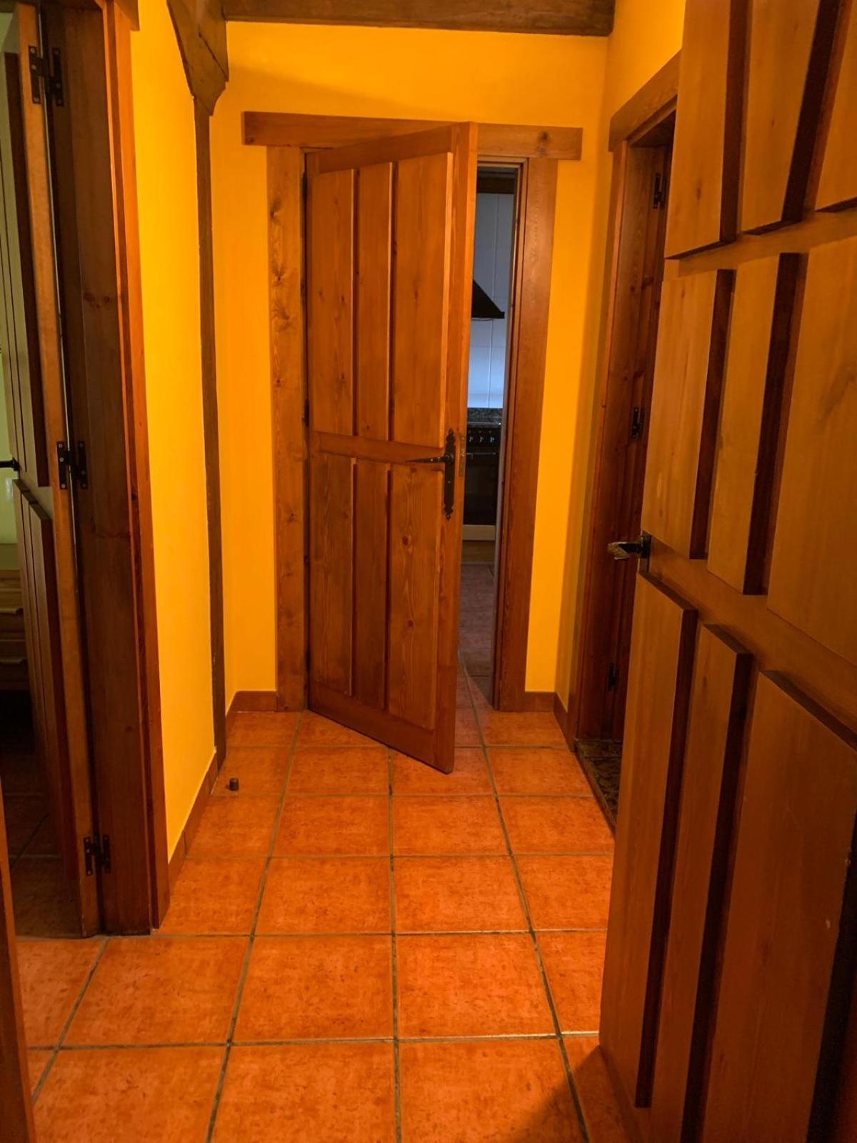 Apartamentos Las Rocas De Brez Esterno foto
