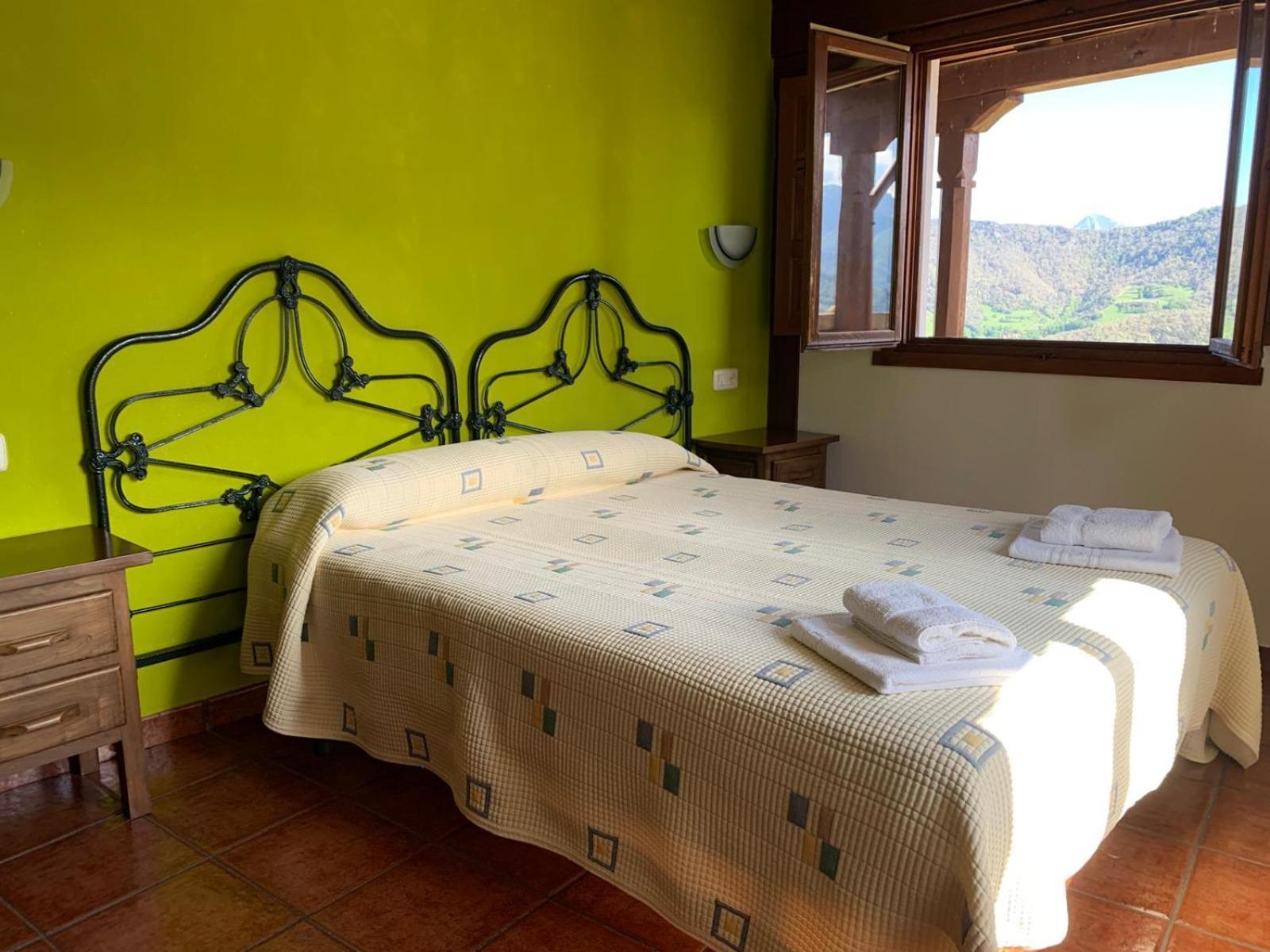 Apartamentos Las Rocas De Brez Esterno foto