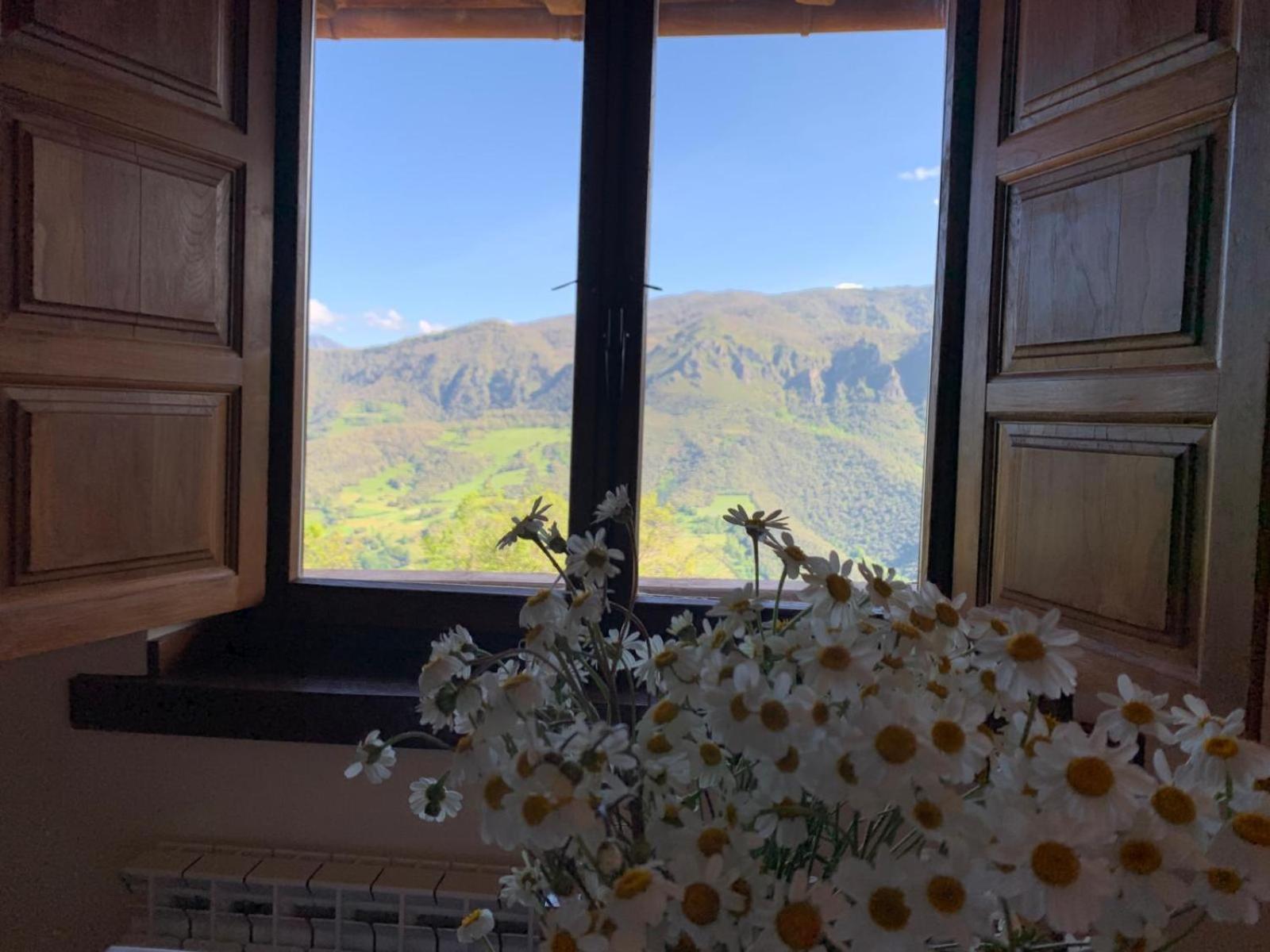 Apartamentos Las Rocas De Brez Esterno foto