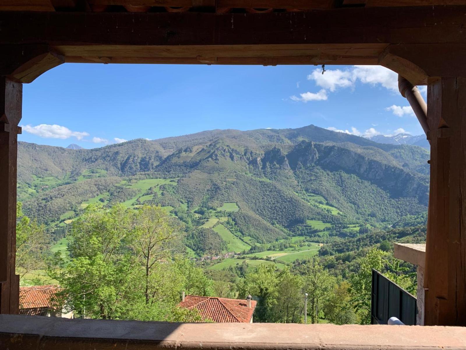 Apartamentos Las Rocas De Brez Esterno foto